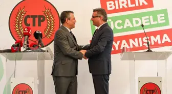 CHP Genel Başkanı Özgür Özel, KKTC'de CTP Genel Başkanı Erhürman ile görüştü