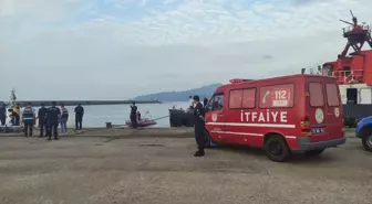 Giresun'da Genç Boğuldu, Arkadaşı Hastaneye Kaldırıldı