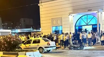 Siirt'te motosiklet ile hafif ticari araç çarpıştı: 2 yaralı