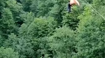 Rize'de teleferik arızalandı, vatandaşlar çayları tellere tutunarak kurtardı