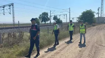 Eskişehir İl Jandarma Komutanlığı Yüksek Hızlı Tren Hattı Kontrolü Gerçekleştirdi