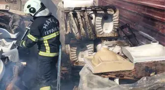 Antakya'da çıkan işyeri yangını itfaiye ekipleri tarafından söndürüldü