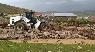 Iğdır'da Şiddetli Yağış Sonrası Sel Baskınları