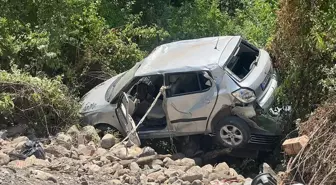 Sinop'ta Otomobil Kazası: 4 Kişi Yaralandı