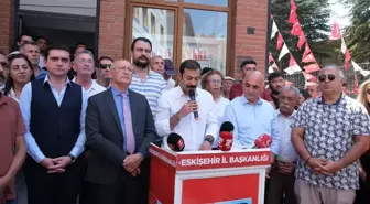 CHP Eskişehir İl Başkanı Talat Yalaz, Sokak Hayvanlarıyla İlgili Yaptığı Açıklama Nedeniyle İfadeye Çağrıldı