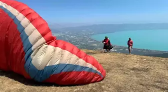 İznik Gölü Turkuaz Renge Büründü