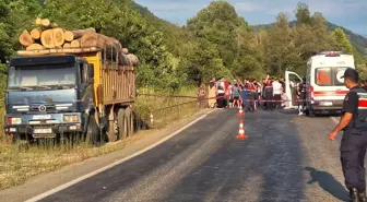 Zonguldak'ta Tomruk Yüklü Kamyonun Çarptığı Bisiklet Sürücüsü Hayatını Kaybetti