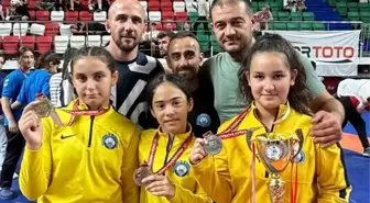 Edirne İl Özel İdaresi Spor Kulübü Güreşçileri Türkiye Şampiyonasından Madalyalarla Döndü