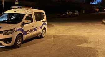 Bornova'da silahlı saldırı: Bir kişi ağır yaralandı