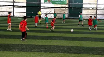 Konya'da Yaz Kur'an Kurslarına Özel Futbol Turnuvası Başladı