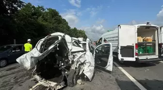 Anadolu Otoyolu'nda meydana gelen trafik kazasında 3 kişi öldü, şoför tutuklandı