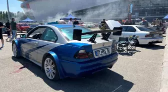 Eskişehir'de Modifiyeli Araç Tutkunları Buluşması