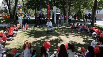 Talas Belediyesi Parkları Çocukların Kitap Okuma Mekanları Haline Getiriyor