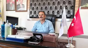 Yeniyer Belediye Başkanı Hacıbekir Bölükbaşı, halka en iyi hizmeti sunmak için çalışıyor