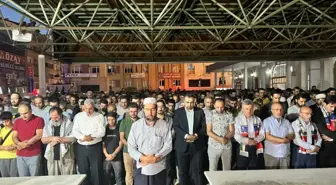 Elazığ'da Akşam Namazı Sonrası Gıyabi Cenaze Namazı