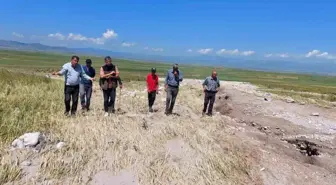 Kars'ta Sağanak Yağmur ve Dolu Tarım Arazilerine Zarar Verdi