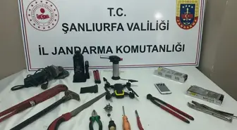 Şanlıurfa'da İş Yerinden Hırsızlık Yapan 2 Şüpheli Gözaltına Alındı