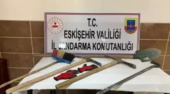 Eskişehir'de Kaçak Kazı Yapan 6 Kişi Yakalandı