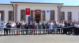 Konya'da Tarihi Hemşirelik Binası Ayakta Fizik Tedavi ve GETAT Merkezi Olarak Hizmet Vermeye Devam Edecek