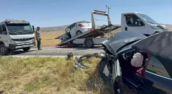 Afyonkarahisar'da trafik kazası: 1 ölü, 4 yaralı