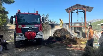 Adana'da lavanta işleme tesisi yangını söndürüldü