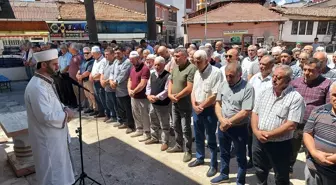 İran'da öldürülen Hamas Siyaset Büro Başkanı İsmail Haniye için gıyabi cenaze namazı kılındı