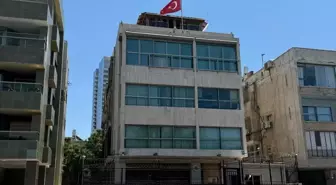 Türkiye'nin Tel Aviv Büyükelçiliği ve Kudüs Başkonsolosluğu'nda bayraklar yarıya indirildi