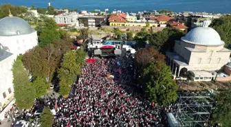 İstanbul'da Filistin'e Destek Mitingi: 200 Bine Yakın Kişi Ayasofya Meydanı'nda Toplandı