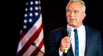 Robert F Kennedy Jr, Central Park'a ölü ayı yavrusu attığını itiraf etti