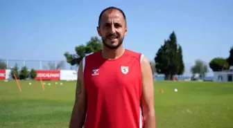 Samsunspor Takım Kaptanı Zeki Yavru: Transfer Yasağını Avantaja Çevirmek İstiyoruz