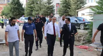 Malatya Valisi Seddar Yavuz, deprem konutlarını inceledi