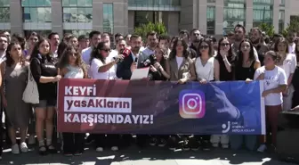 CHP İstanbul İl Gençlik Kolları Instagram'ın erişime kapatılmasına karşı suç duyurusunda bulundu