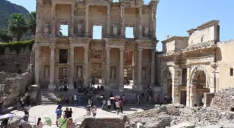 Efes Antik Kenti Türkiye'de En Çok Ziyaretçi Ağırlayan Müze Oldu