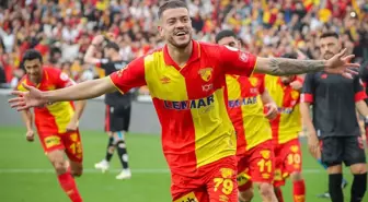 Göztepe Taraftarı Transfer Beklentisi İçinde