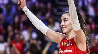 Hande Baladın kimdir? Hande Baladın kaç yaşında, nereli boyu kaç evli mi, hangi takımda oynuyor?