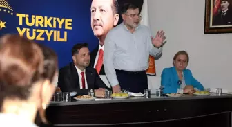 AK Parti İzmir İl Başkanı Tire'de Sorunları Masaya Yatırdı