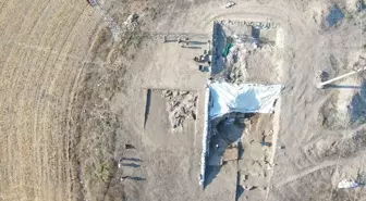 Afyonkarahisar'da Üçhöyük kazısı Japon bilim insanlarının katılımıyla devam ediyor