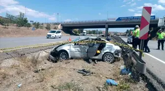 Ankara'da Kontrolden Çıkan Otomobil Takla Attı: 1 Ölü, 3 Yaralı