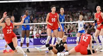 Türkiye İtalya voleybol maçı kaç kaç bitti? Türkiye İtalya set sayıları kaç kaç, maç sonucu nedir?