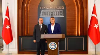 Trabzon Valisi Aziz Yıldırım, Şenol Güneş'le bir araya geldi