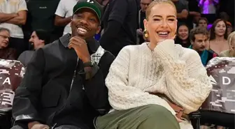 Adele, Münih'teki konserinde erkek arkadaşı Rich Paul ile nişanlandığını doğruladı