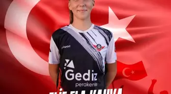 Soma Zafer Spor Kulübü, U15 Kız Milli Futbol Takımına 5 sporcu gönderdi