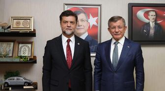 Gelecek Partisi Milletvekilinden dikkat çeken çıkış: AK Parti'ye geçeceksek Genel Başkanımız Davutoğlu ile hep birlikte geçeriz