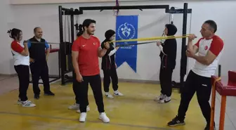 Ordulu Sporcular Dünya Bilek Güreşi Şampiyonası'na Hazırlanıyor