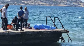 İzmir'de İskeleden Denize Atladı, Hayatını Kaybetti