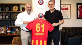 Kayserispor Başkanı Ali Çamlı, TFF Başkanı İbrahim Ethem Hacıosmanoğlu'nu ziyaret etti