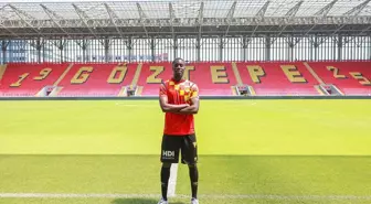 Göztepe, Malcom Bokele ile sözleşme imzaladı