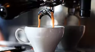 Soğuk kahve nasıl yapılır? Ev yapımı soğuk kahve nasıl olur? Soğuk kahve malzemeleri nelerdir?