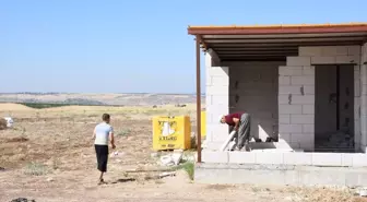 Adıyaman'da Yapılan Hobi Evleri Yıkıldı