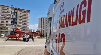 Diyarbakır'da Düşen Çocuk Ambulans Helikopterle Hastaneye Kaldırıldı